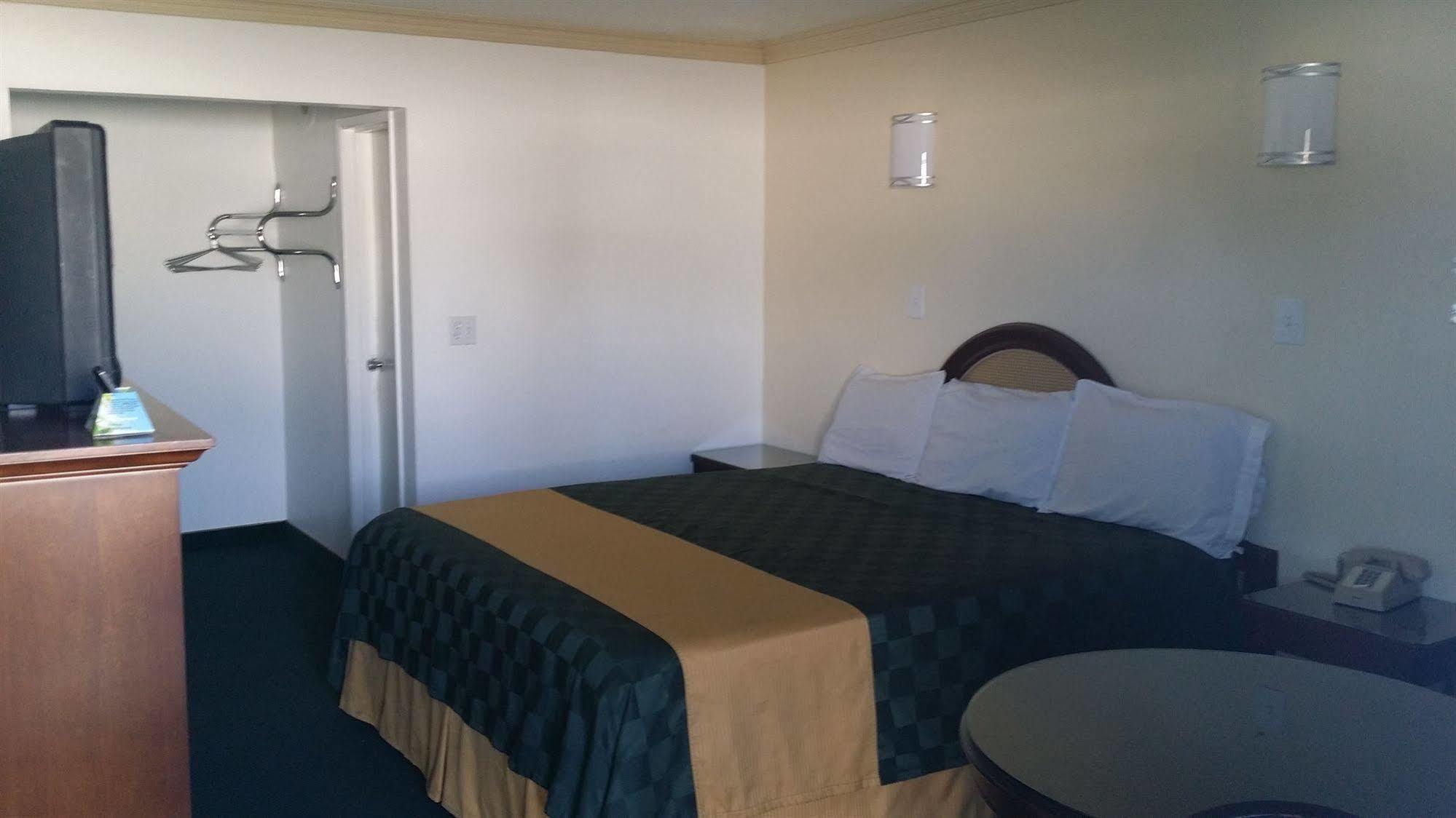 Desert Mirage Inn & Suites Needles Εξωτερικό φωτογραφία