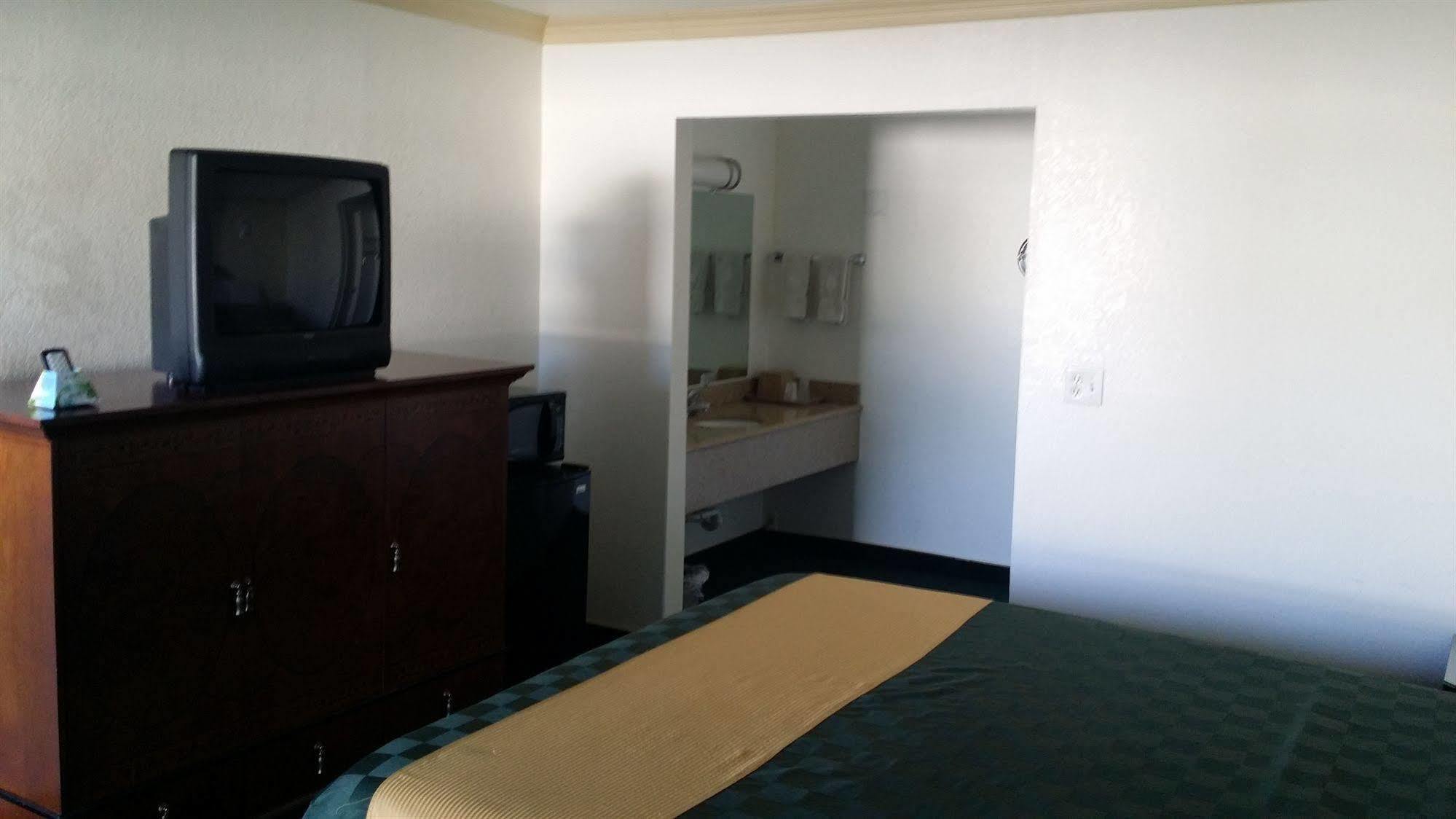 Desert Mirage Inn & Suites Needles Εξωτερικό φωτογραφία
