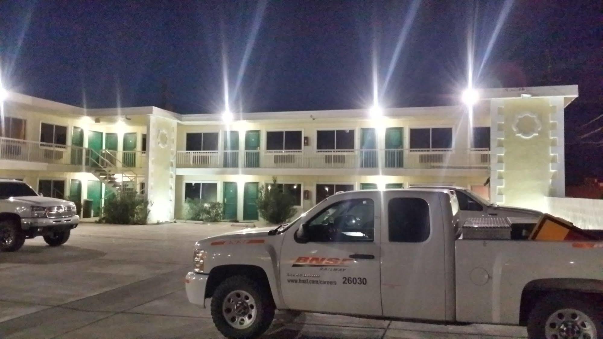 Desert Mirage Inn & Suites Needles Εξωτερικό φωτογραφία